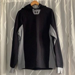Under Armour Cold Gear Hoddie size medium
